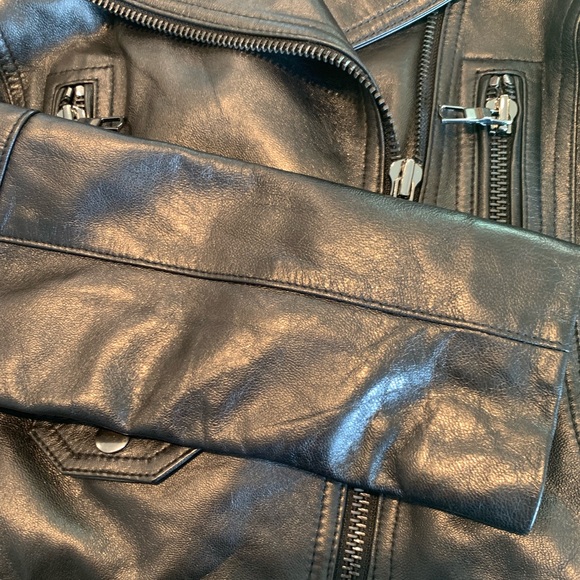- Parker leather jacket - Picture 9 of 10